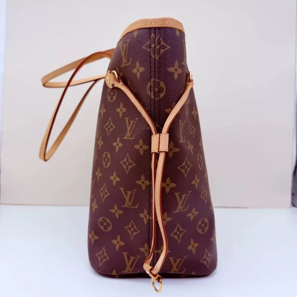 Louis Vuitton Women Pre-Loved Bag Very Good Condition